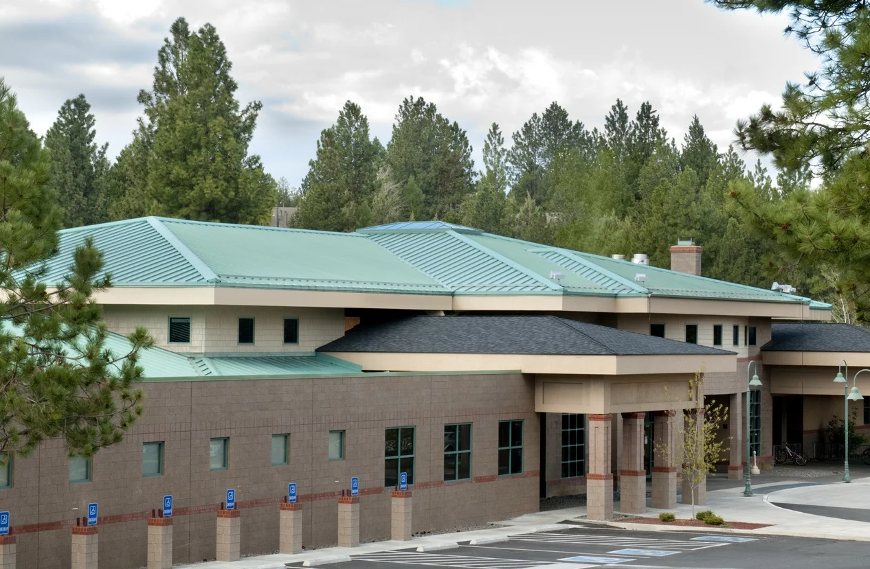 Commercial roofing project